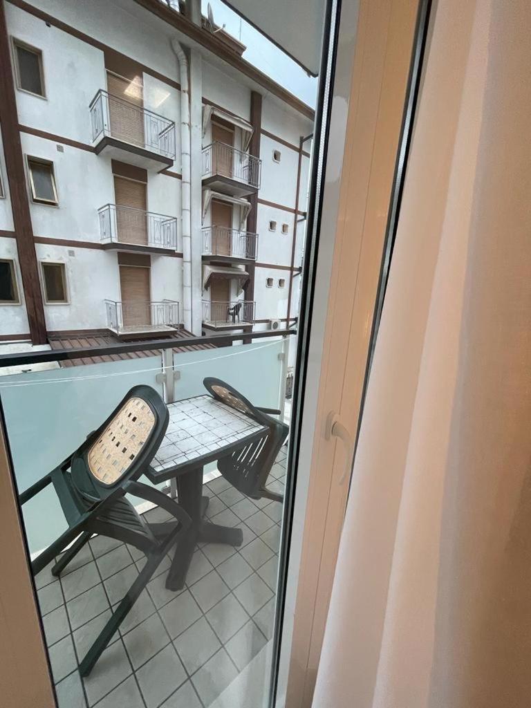 Hotel & Aparthotel Carinthia S Lido di Jesolo Exterior foto